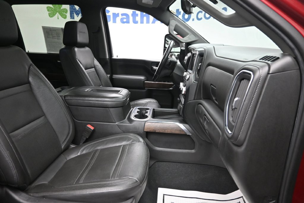 Used 2020 GMC Sierra 3500 Denali w/ Denali Ultimate Package AWD/4WD image 16