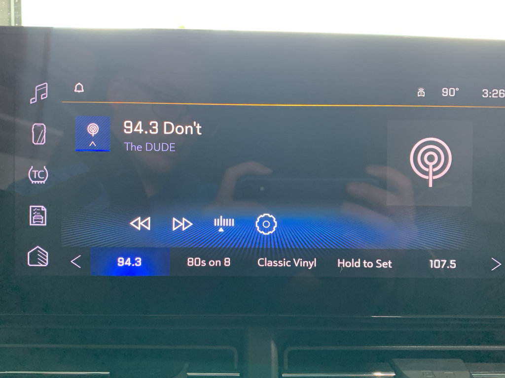 Used 2025 Chevrolet Trax ACTIV w/ Driver Confidence Package FWD image 21