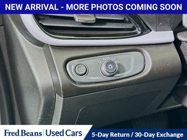 Used 2017 Chevrolet Volt LT FWD image 12