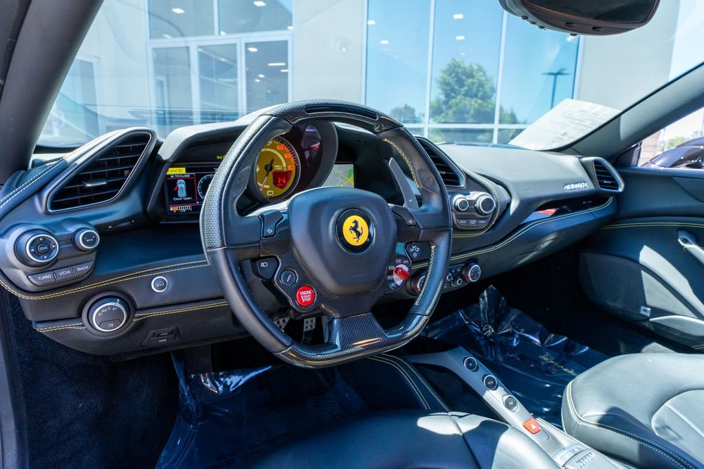 Used 2019 Ferrari 488 GTB RWD image 35