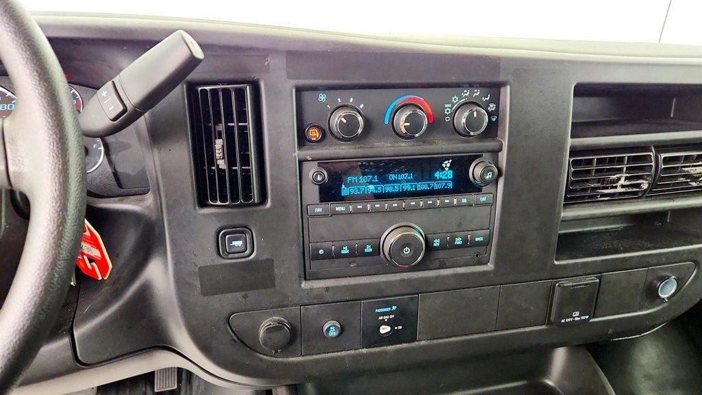 Used 2025 GMC Savana 2500 w/ Driver Convenience Package RWD image 15