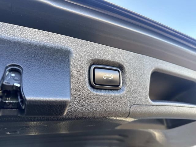 Used 2020 Hyundai Santa Fe Limited image 10