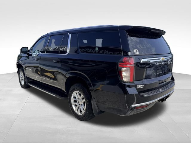 Used 2022 Chevrolet Suburban LT w/ Luxury Package AWD/4WD image 6