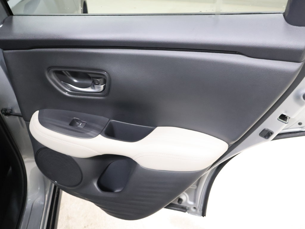 New 2027 Honda HR-V LX image 19