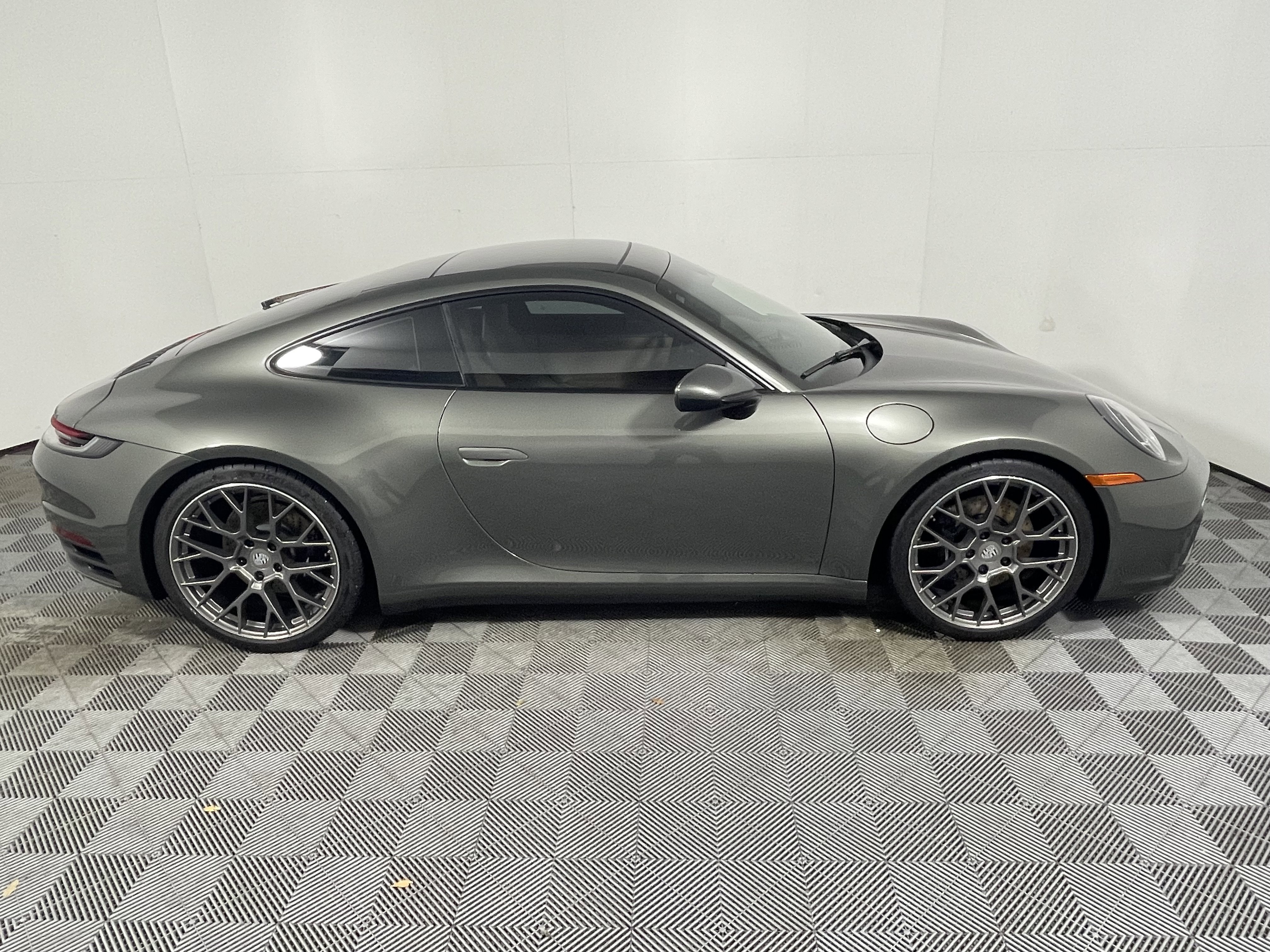 Certified 2020 Porsche 911 Carrera 4S image 8
