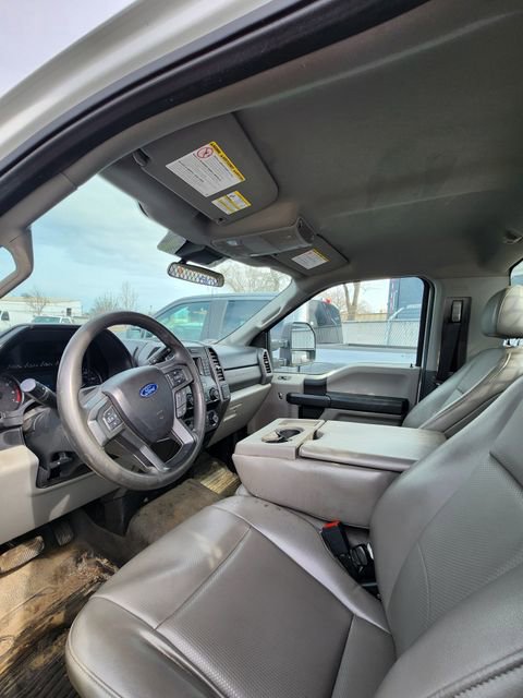 Used 2020 Ford F250 XL w/ Power Equipment Group image 10