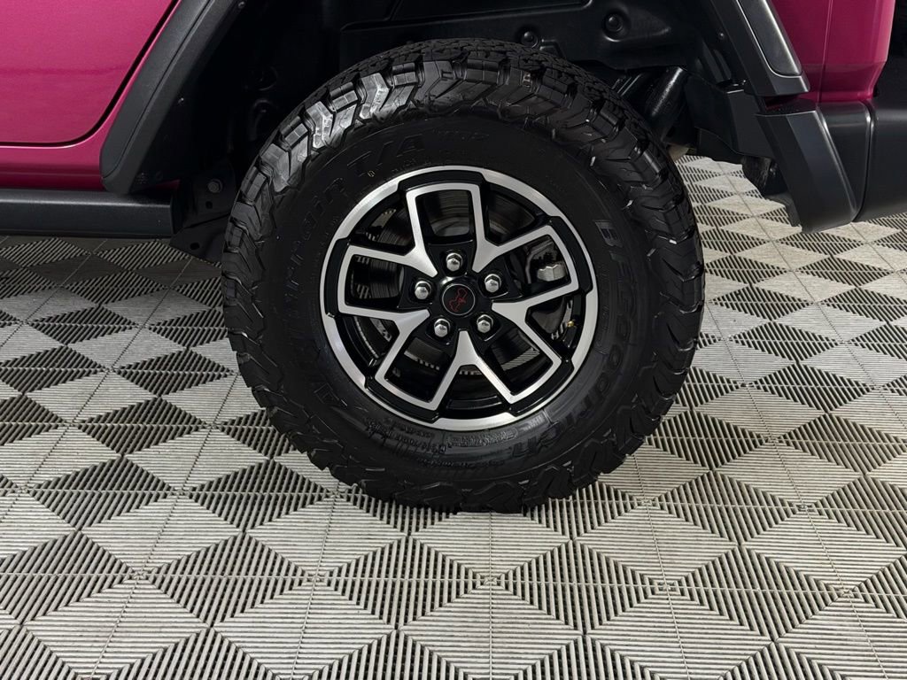 Used 2024 Jeep Wrangler Unlimited Rubicon image 13