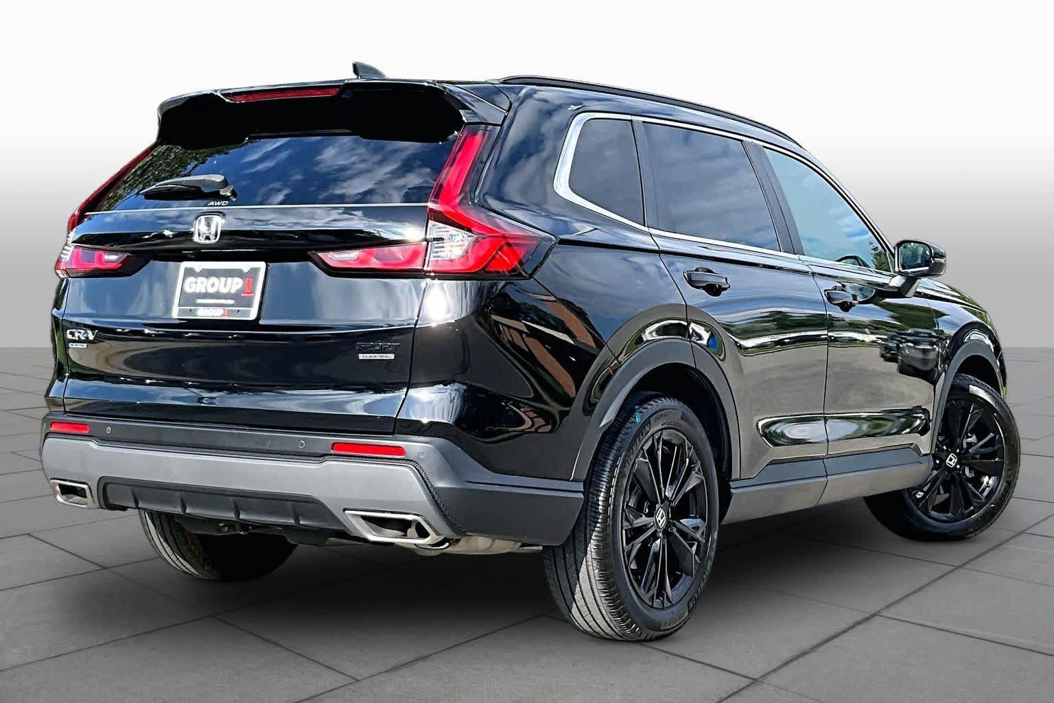 Used 2025 Honda CR-V Sport Touring image 13