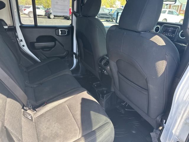 Used 2022 Jeep Gladiator Sport AWD/4WD image 21