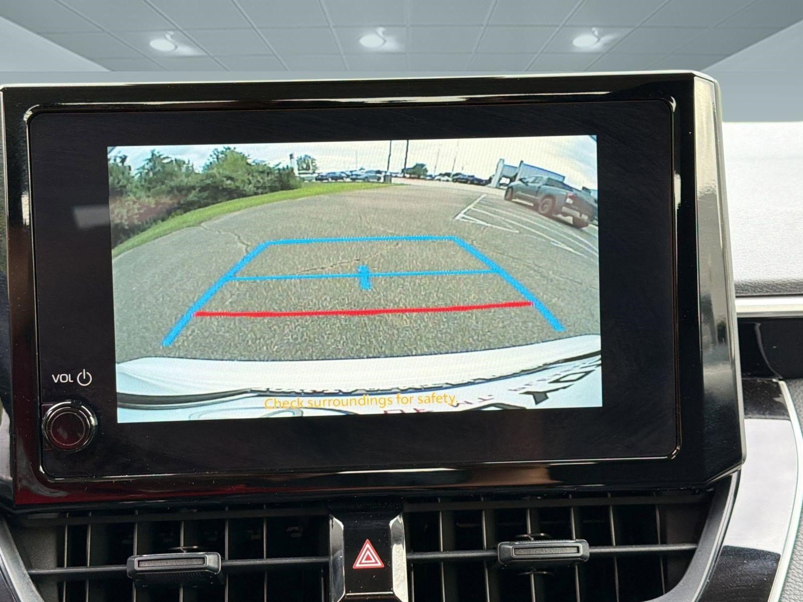 Used 2026 Toyota Corolla LE FWD image 23