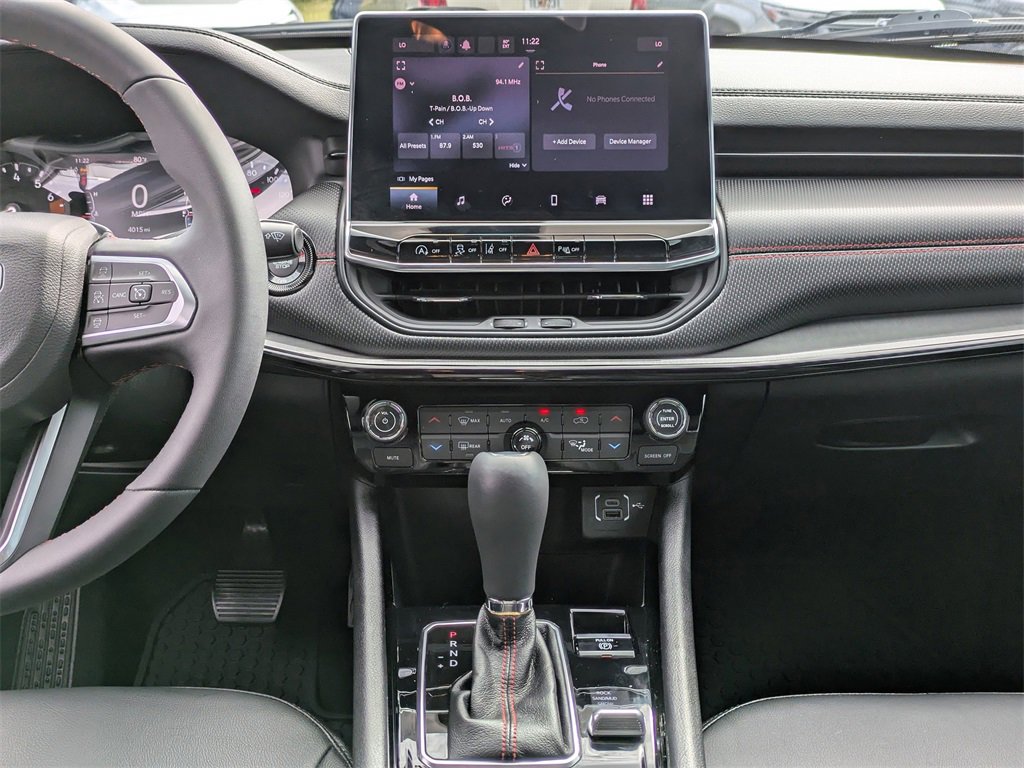 Used 2023 Jeep Compass Trailhawk image 17