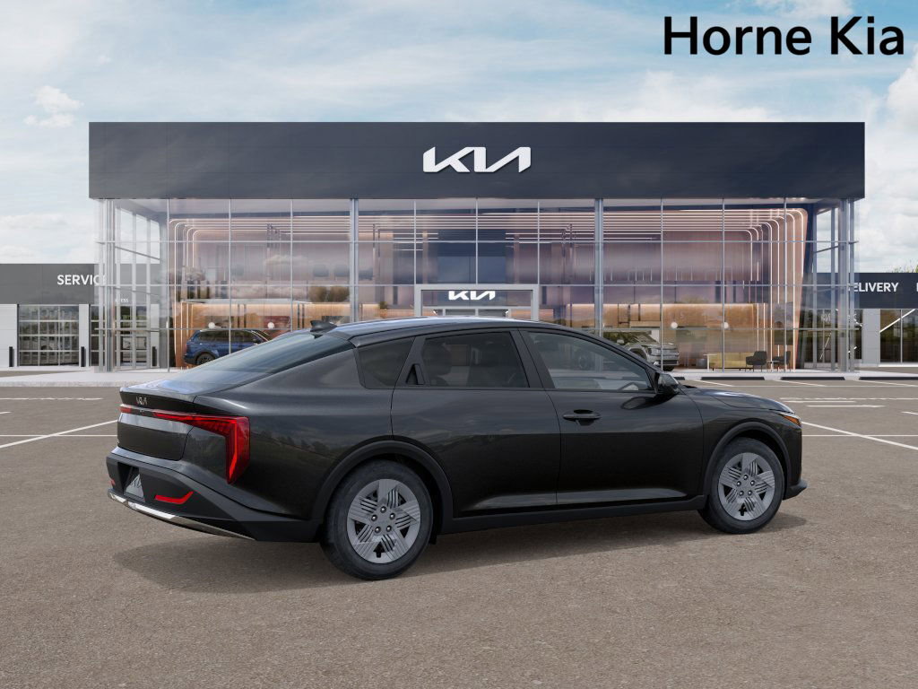 New 2025 Kia K4 LX image 6