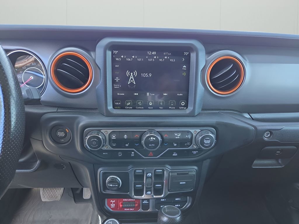 Certified 2022 Jeep Gladiator Mojave w/ LED Lighting Group image 16