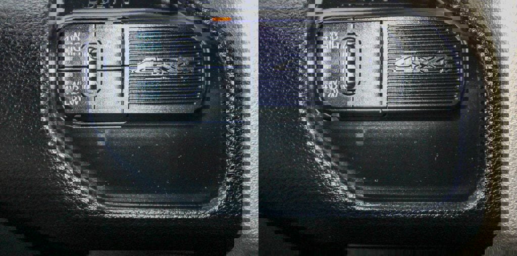 Used 2024 RAM 2500 Laramie image 24