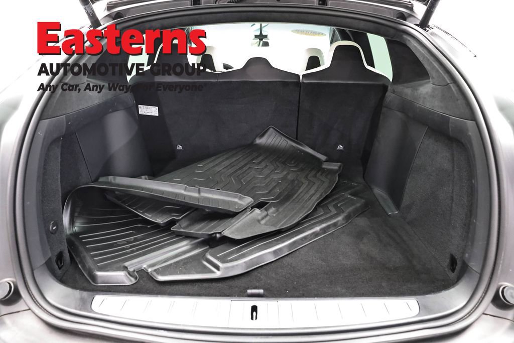 Used 2018 Tesla Model X 75D AWD/4WD image 9