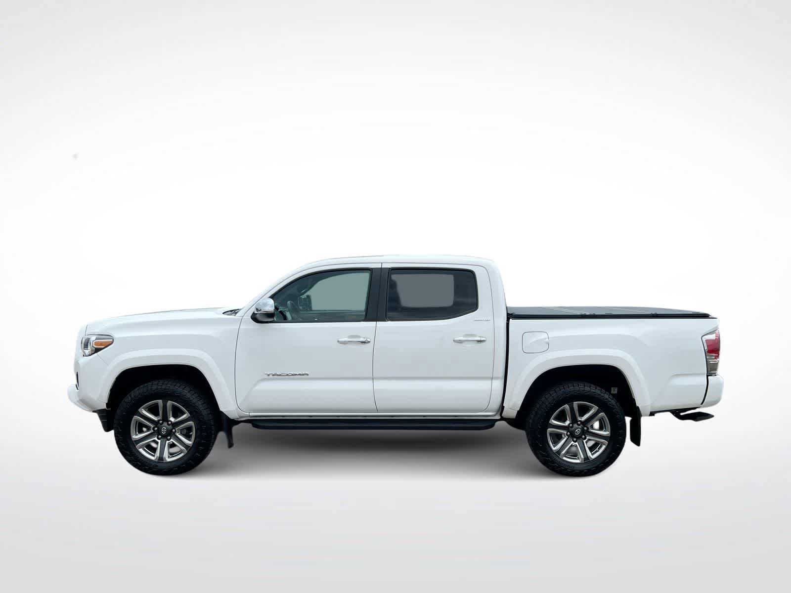 Used 2019 Toyota Tacoma Limited AWD/4WD image 5