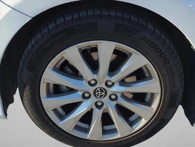 Used 2018 Toyota Camry LE w/ Convenience Package image 6