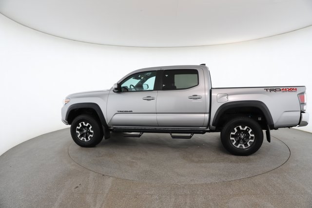 Used 2021 Toyota Tacoma SR image 7