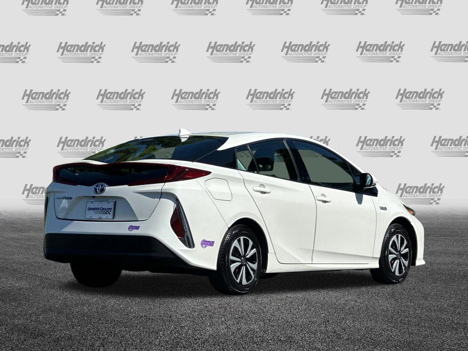Used 2019 Toyota Prius Prime Premium image 5