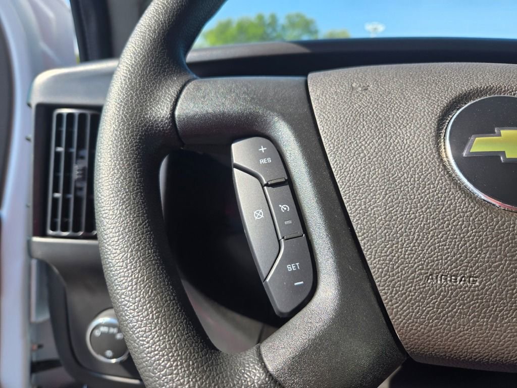 New 2025 Chevrolet Express 2500 Extended w/ Enhanced Convenience Package image 23