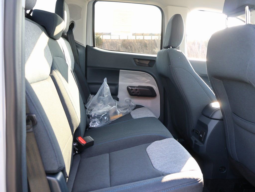 New 2026 Ford Maverick XLT w/ XLT Luxury Package image 13