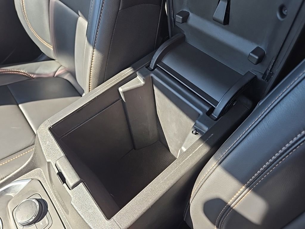 Used 2020 Chevrolet Traverse RS image 31