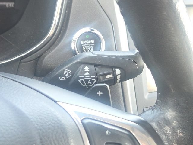 Used 2013 Ford Fusion Titanium w/ Titanium Driver Assist Pkg FWD image 38