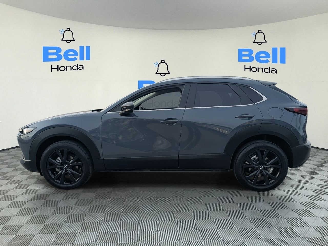 Used 2024 MAZDA CX-30 AWD 2.5 S w/ Preferred Package image 2