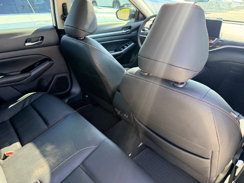 Used 2024 Nissan Altima 2.5 SR w/ SR Premium Package FWD image 16