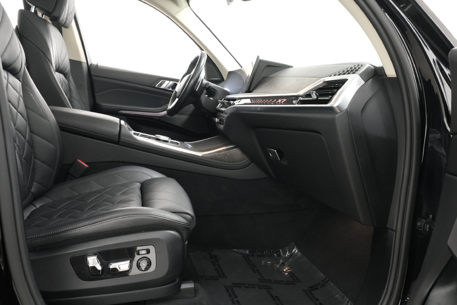 Used 2023 BMW X7 xDrive40i w/ Premium Package AWD/4WD image 44