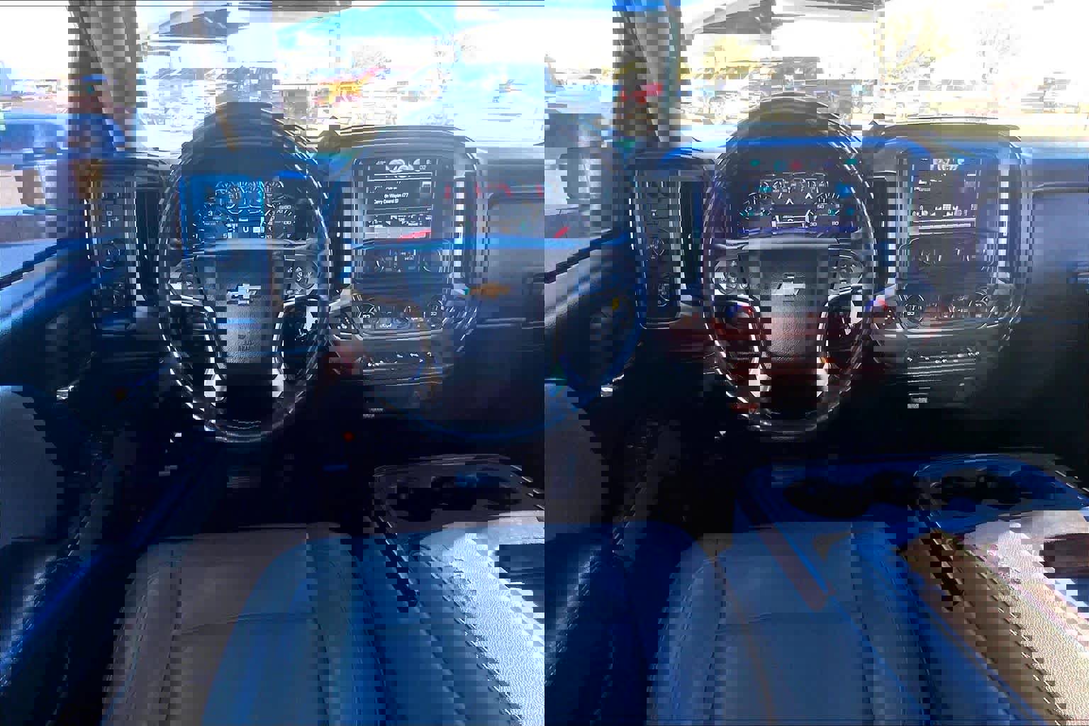 Used 2017 Chevrolet Silverado 2500 LTZ w/ LTZ Plus Package image 5