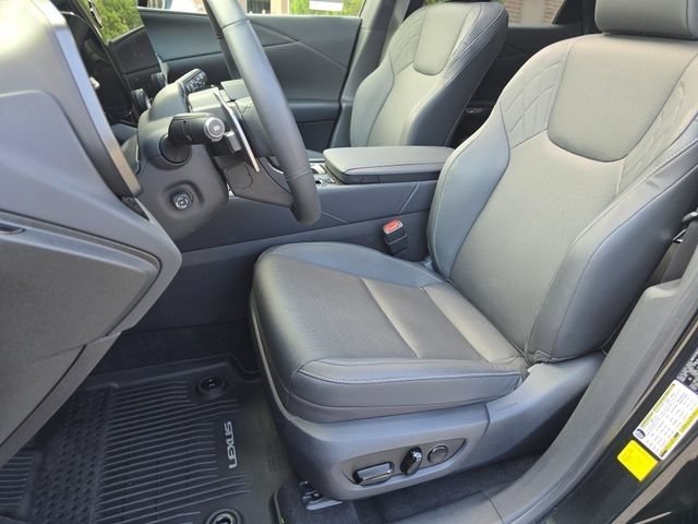 Used 2026 Lexus RX 350 Premium w/ Convenience Package AWD/4WD image 26