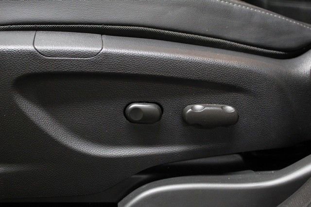 Used 2022 Buick Encore Preferred w/ Safety Package AWD/4WD image 17