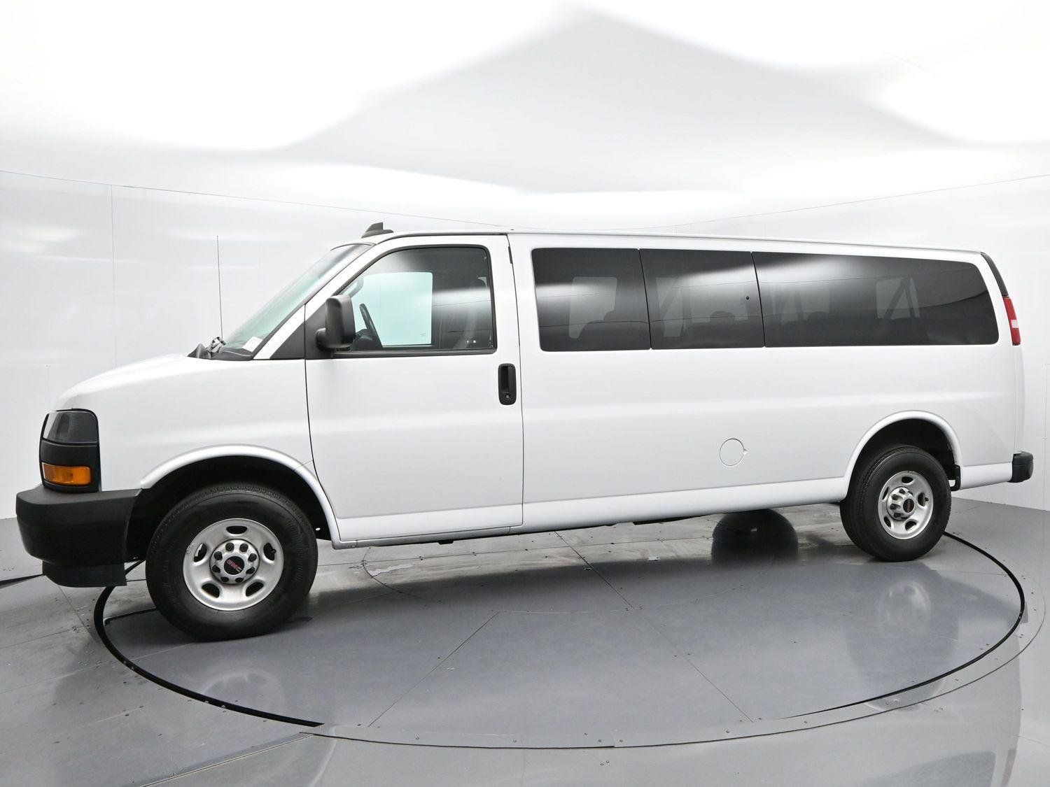 Used 2023 GMC Savana 3500 LS image 4
