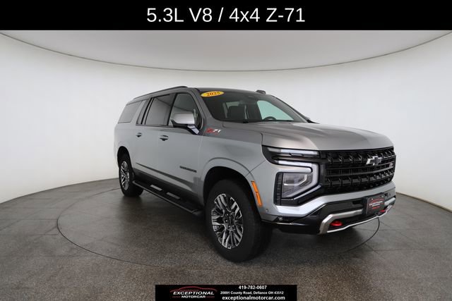 Used 2025 Chevrolet Suburban Z71 image 28
