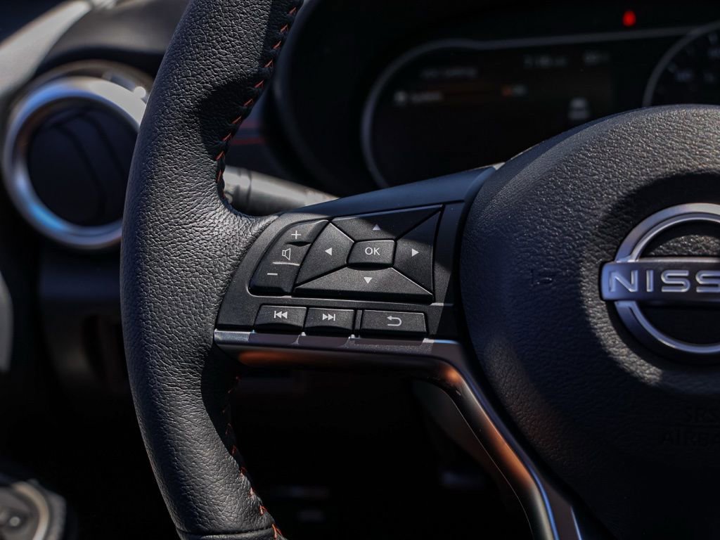 New 2025 Nissan Versa SR image 25