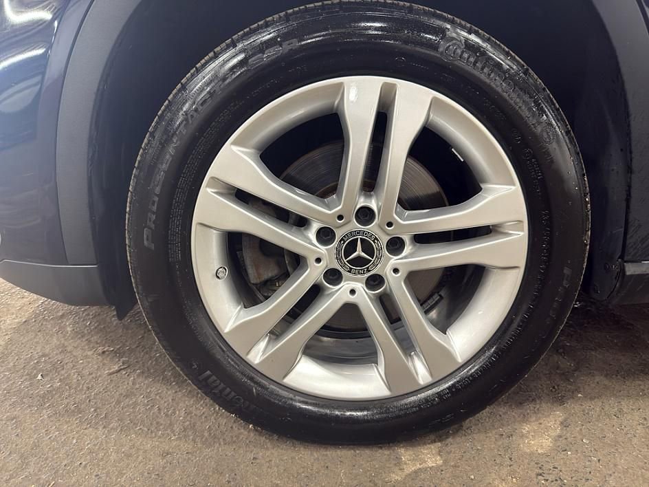 Used 2018 Mercedes-Benz GLA 250 4MATIC image 37