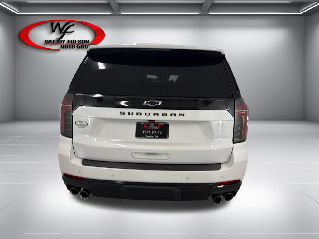 Used 2025 Chevrolet Suburban Z71 AWD/4WD image 7