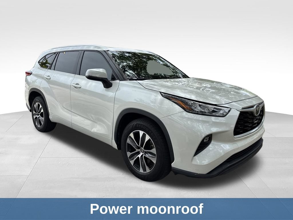 Used 2020 Toyota Highlander XLE FWD image 8