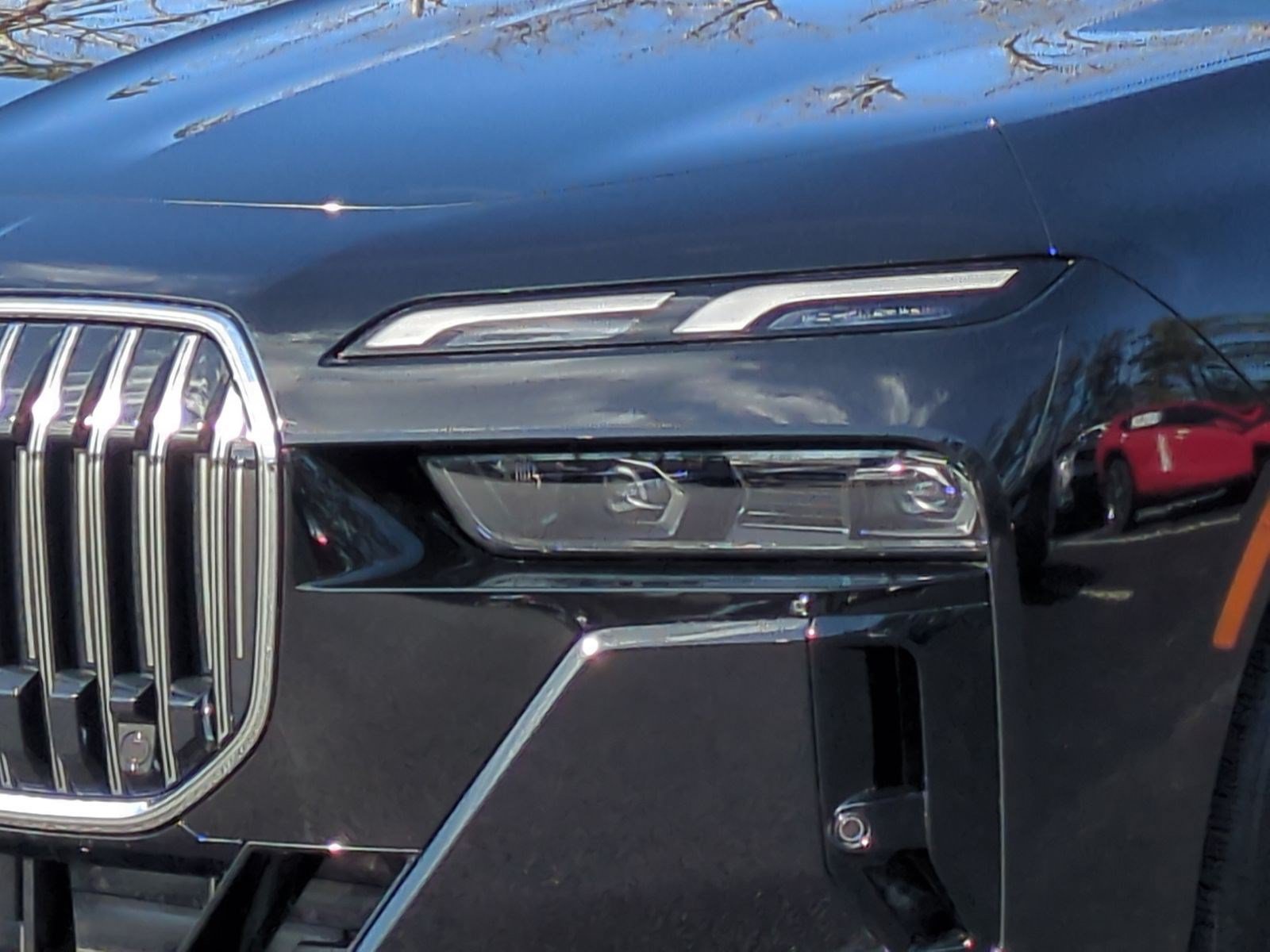 New 2026 BMW 750e xDrive w/ Premium Package AWD/4WD image 6