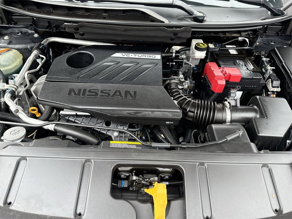 Used 2022 Nissan Rogue SV image 25