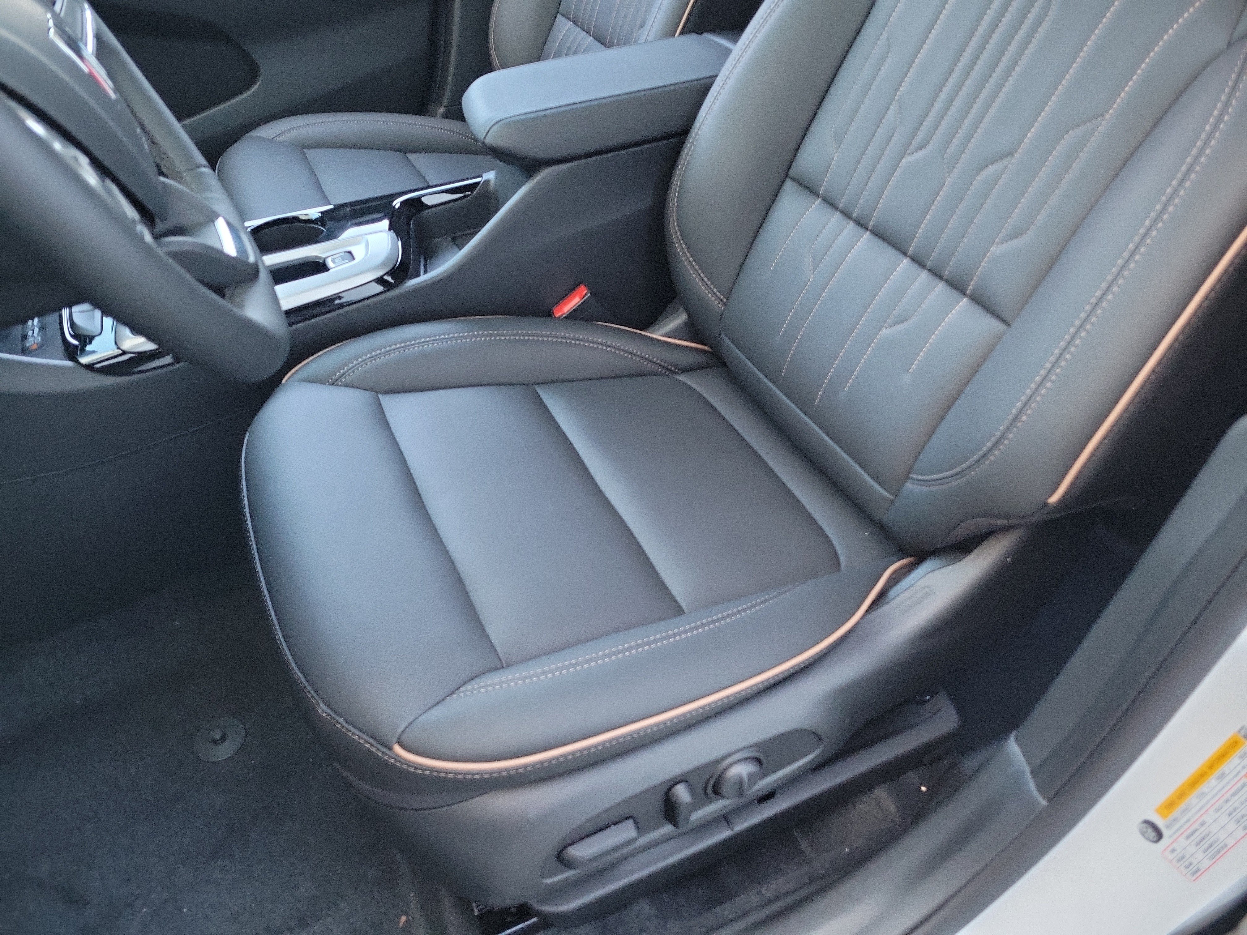New 2026 Buick Envista Sport Touring FWD image 21