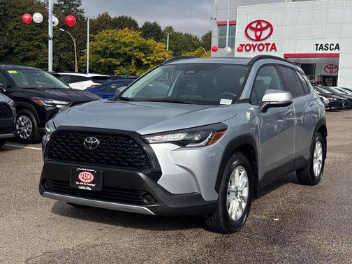 Used 2023 Toyota Corolla Cross LE w/ Moonroof Package AWD/4WD image 3