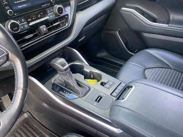 Used 2021 Toyota Highlander XSE image 23