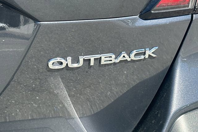 Used 2025 Subaru Outback Limited image 28