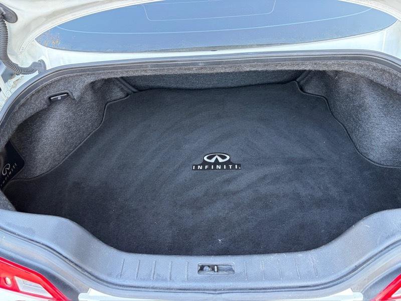 Used 2013 INFINITI G37 Journey w/ Premium Pkg image 28