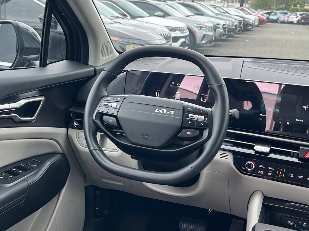 Certified 2026 Kia Sportage EX AWD/4WD image 12