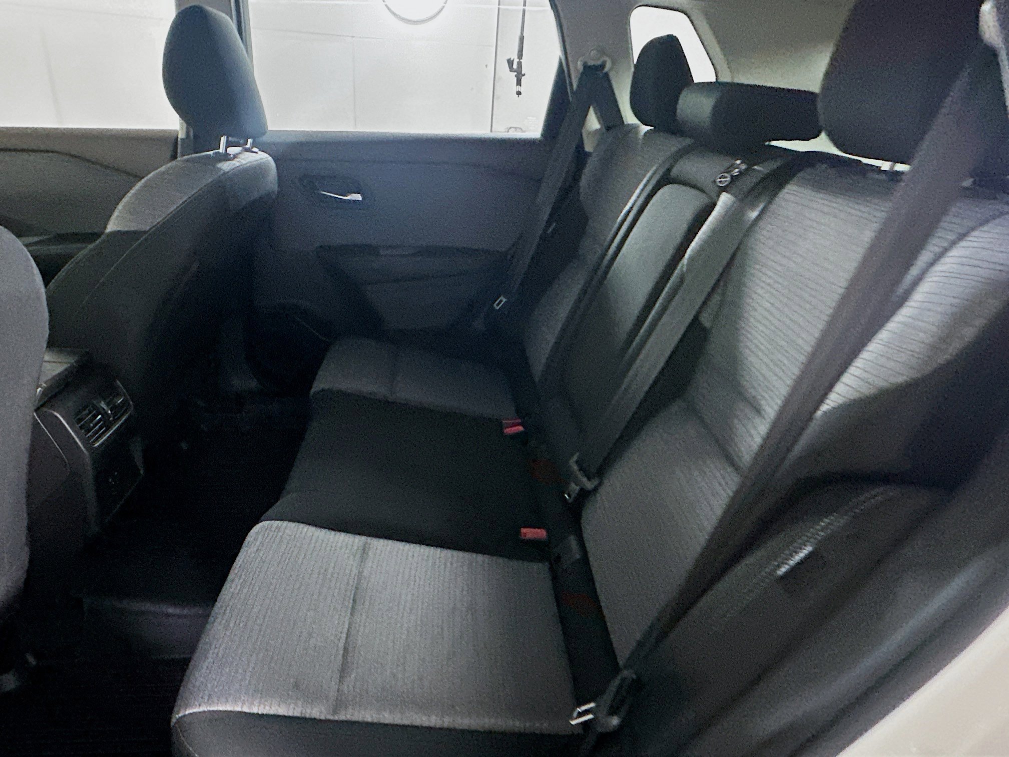 Used 2023 Nissan Rogue SV image 26