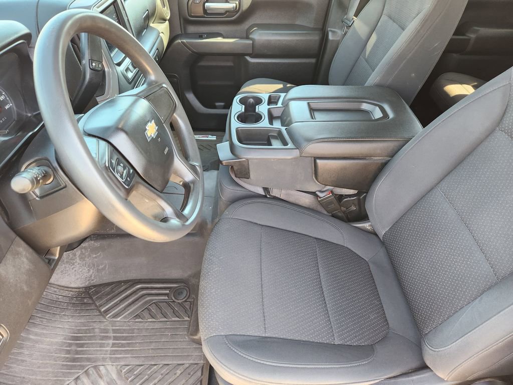 Used 2020 Chevrolet Silverado 2500 Custom w/ Custom Value Package image 15