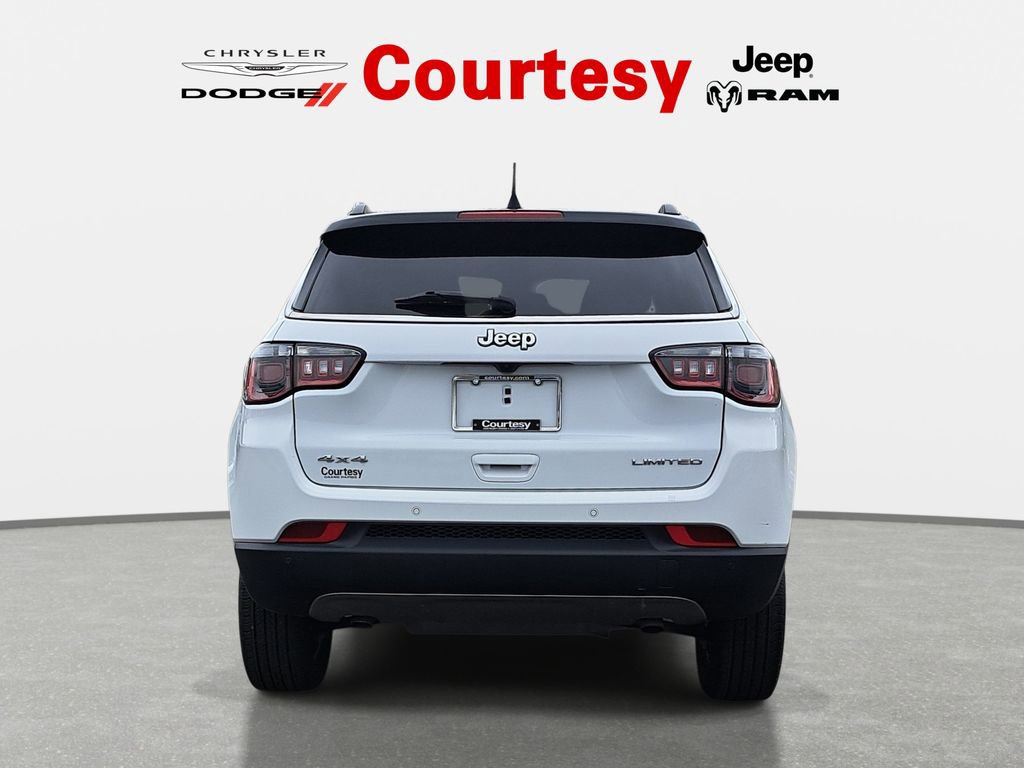 Certified 2024 Jeep Compass Limited AWD/4WD image 6